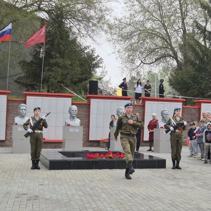 "В память о героях" - Митинг, посвященный 81 годовщине Победы в Великой Отечественной войне (9.05.2026)